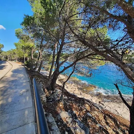 Apartman Lungomare Póla