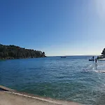 Lungomare بولا