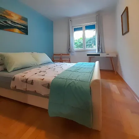 Lungomare Apartament Pula